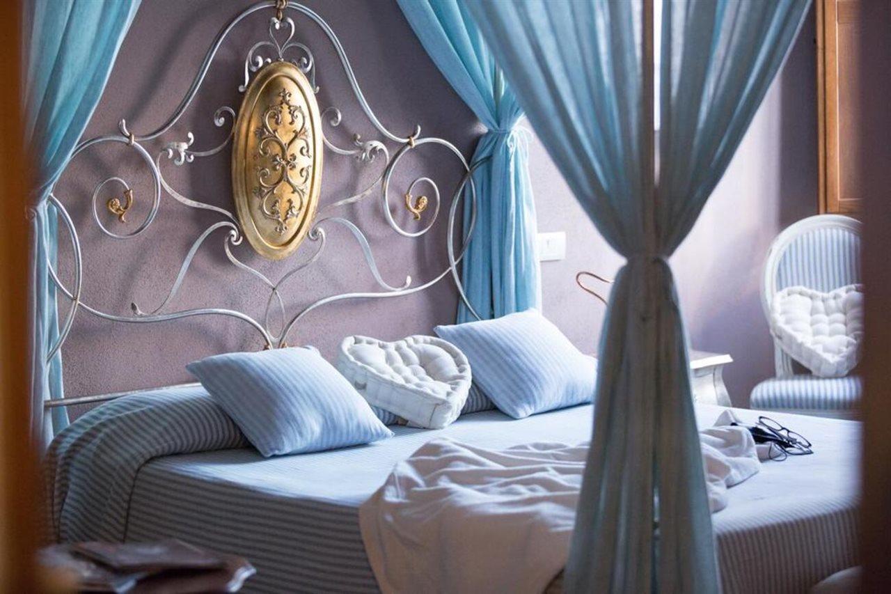 Palazzo Del Capitano Wellness E Relais Hotel San Quirico dʼOrcia Kültér fotó